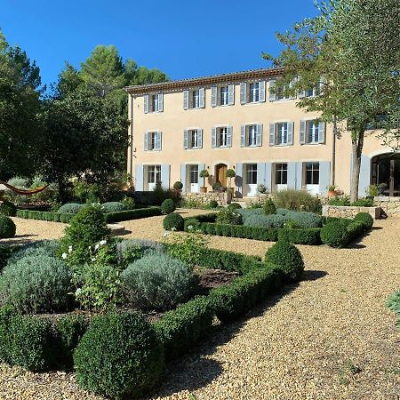 מלון לורג La Bastide Des Enqueses מראה חיצוני תמונה