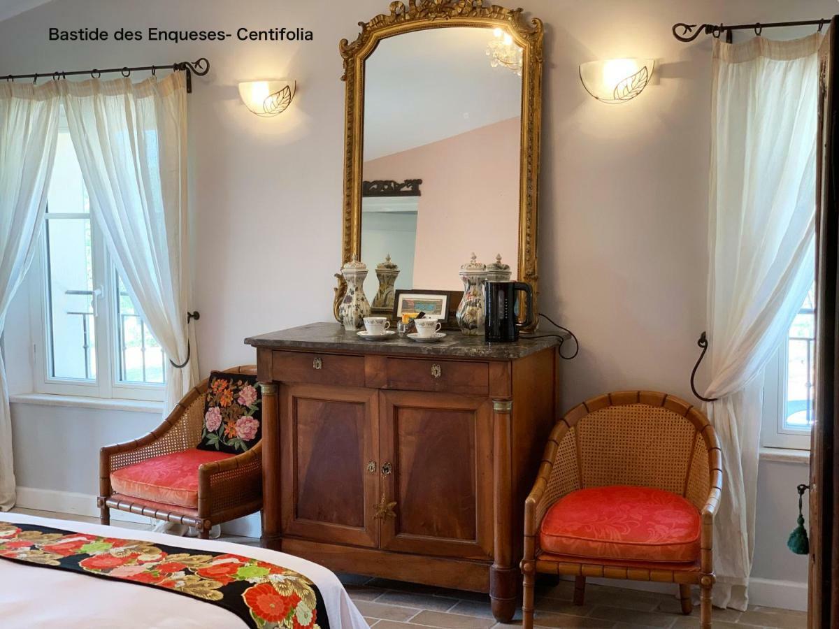 מלון לורג La Bastide Des Enqueses חדר תמונה